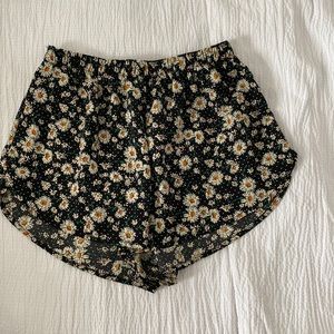 Floral shorts, size medium, never worn